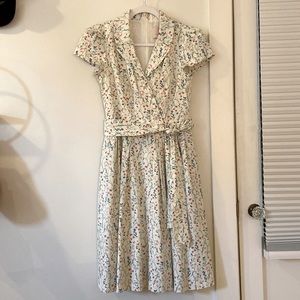 Gal Meets Glam size 2 Pleated Cotton Dress